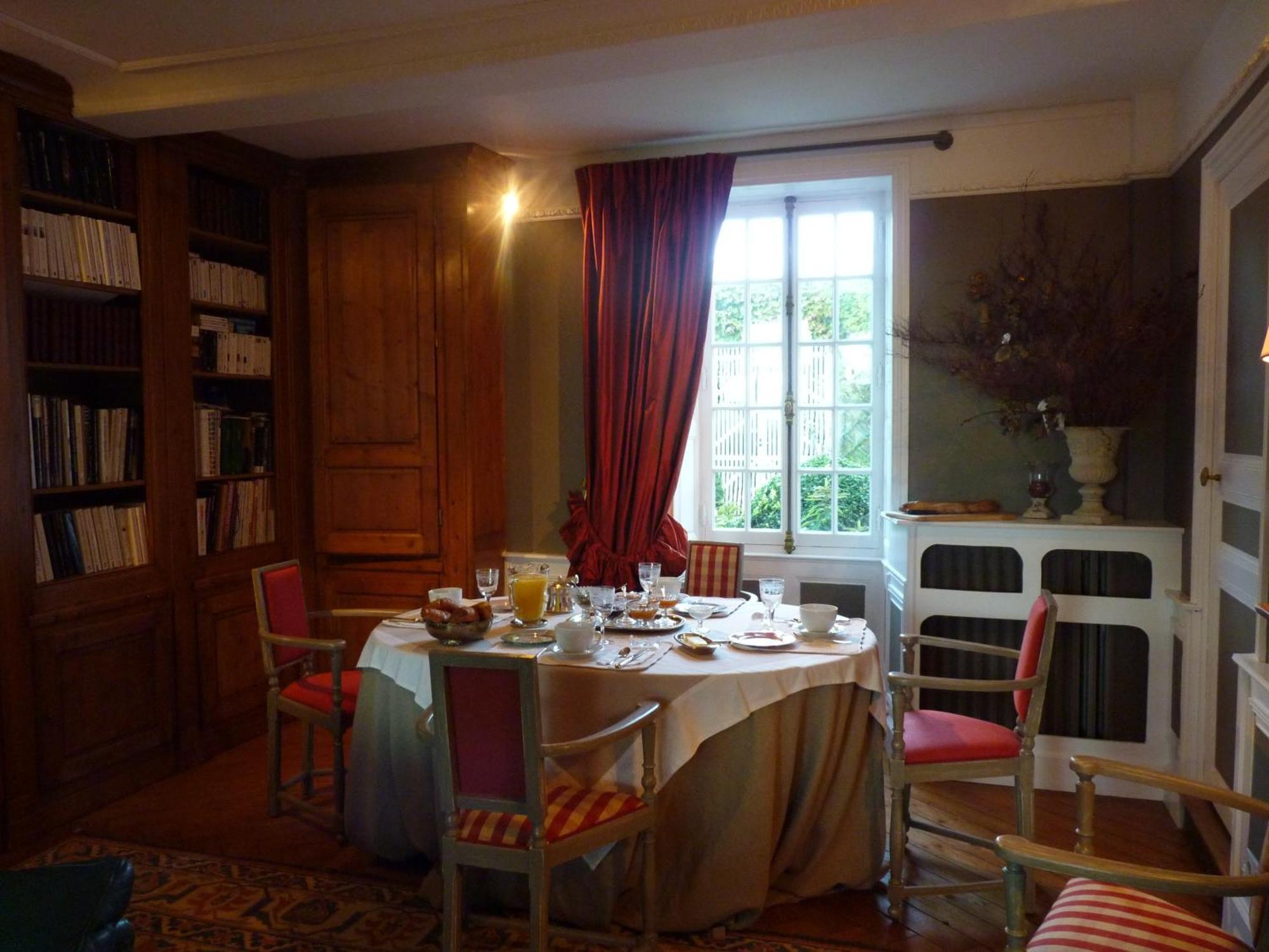 Chambres D'Hotes Le Petit Sully Sully  Zewnętrze zdjęcie